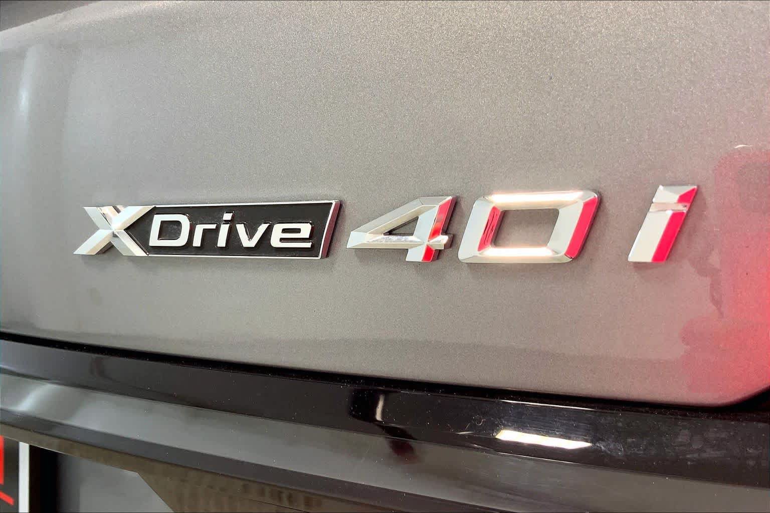 Used 2026 BMW X7 xDrive40i w/ M Sport Package AWD/4WD image 9