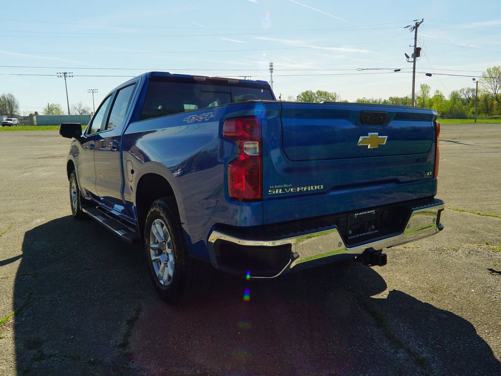 Used 2023 Chevrolet Silverado 1500 LT w/ Max Trailering Package AWD/4WD image 4