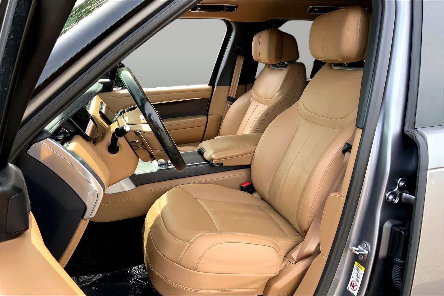 Used 2024 Land Rover Range Rover Autobiography AWD/4WD image 9