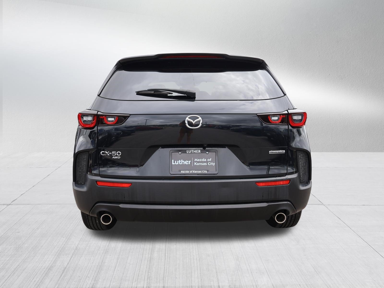 Used 2025 MAZDA CX-50 AWD 2.5 S w/ Preferred Package image 6