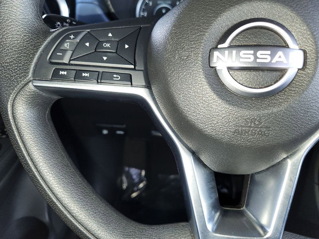 Used 2025 Nissan Versa SV image 23
