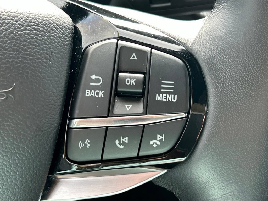 Used 2026 Ford Explorer Platinum RWD image 26