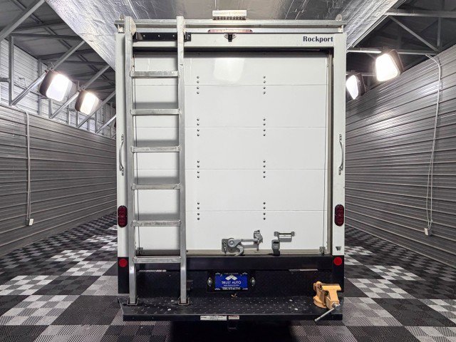 Used 2022 GMC Savana 3500 w/ Power Convenience Package image 6