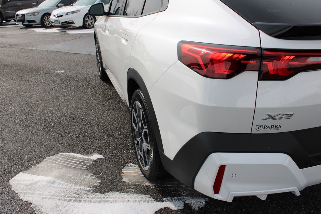 New 2026 BMW X2 xDrive28i image 45