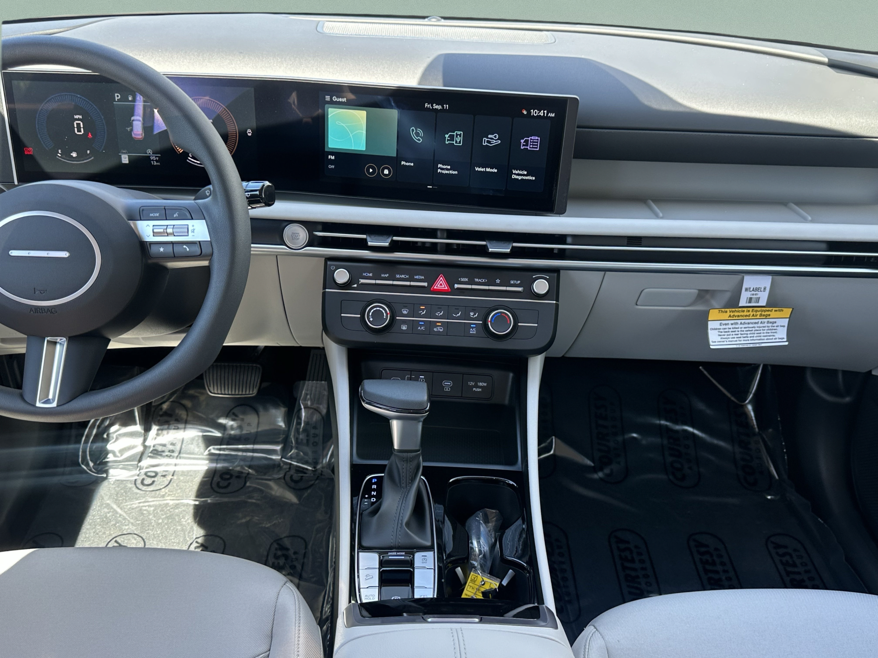 New 2026 Hyundai Tucson SE FWD image 9