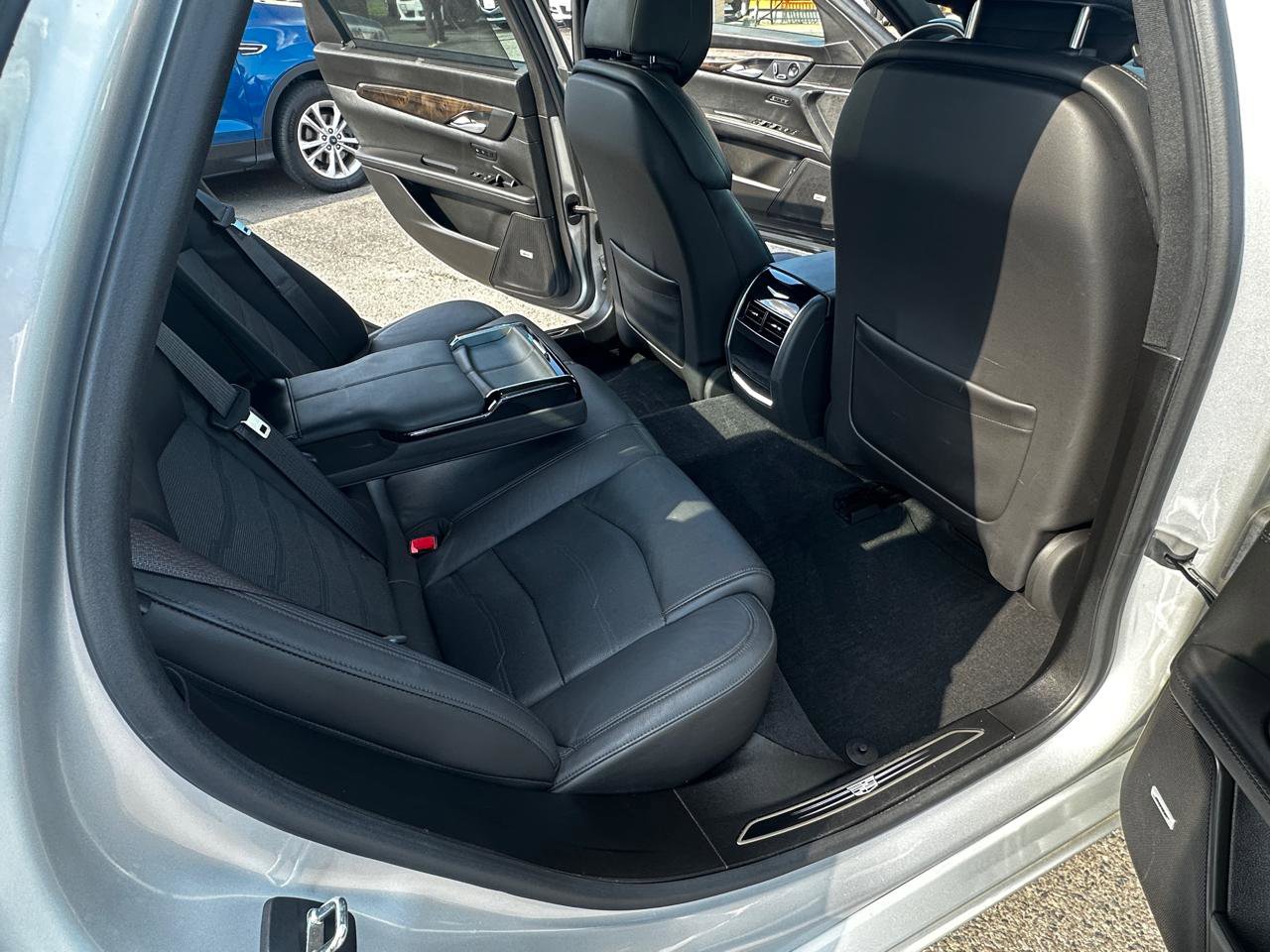 Used 2017 Cadillac CT6 Luxury image 30