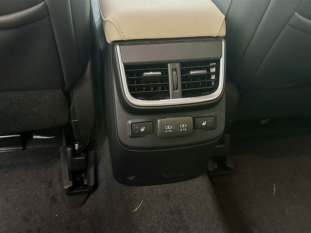 Used 2021 Subaru Outback Limited image 30