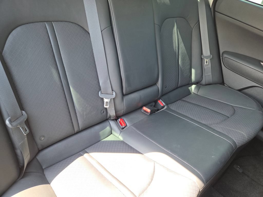 Used 2020 Kia Optima SE FWD image 27