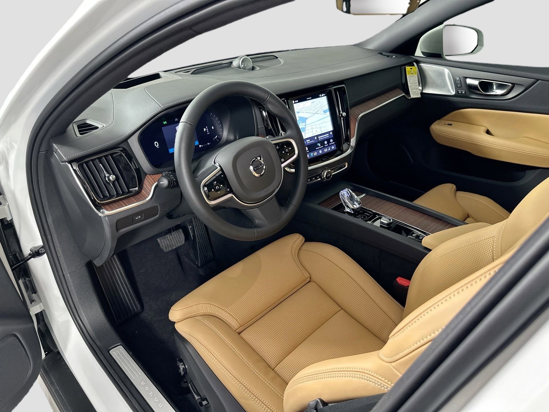 New 2026 Volvo V60 B5 Cross Country Ultra w/ Protection Package Premier image 10