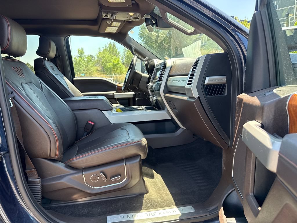 Used 2017 Ford F250 King Ranch w/ King Ranch Ultimate Package AWD/4WD image 29
