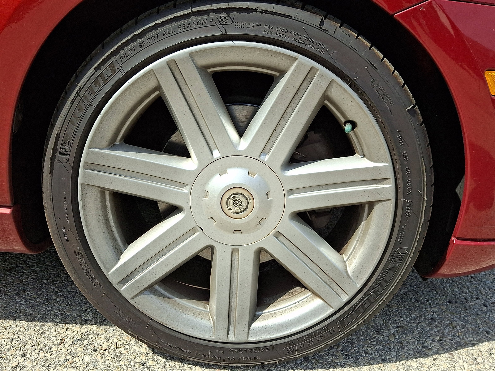 Used 2005 Chrysler Crossfire Limited image 12