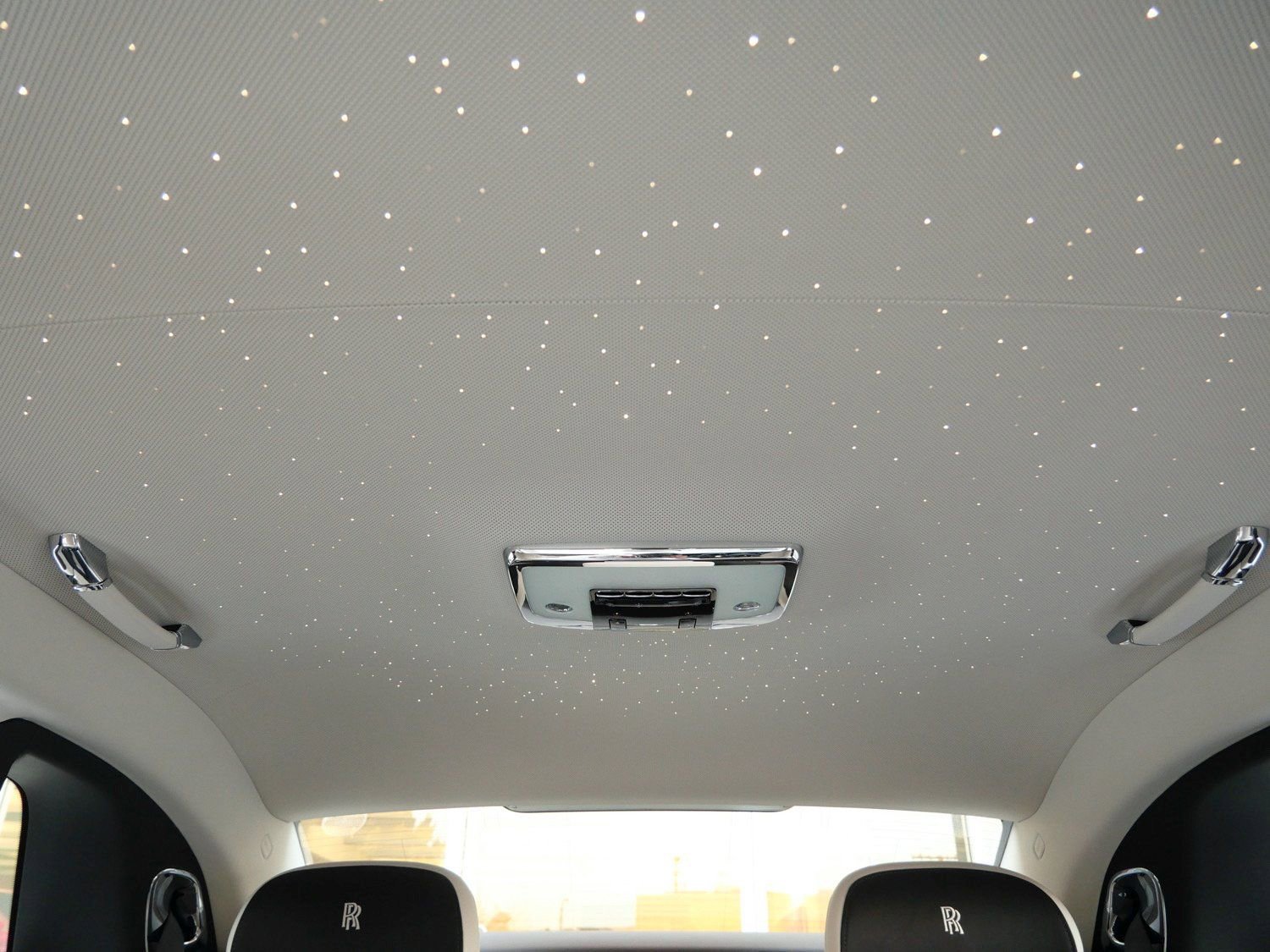 Used 2024 Rolls-Royce Ghost image 18