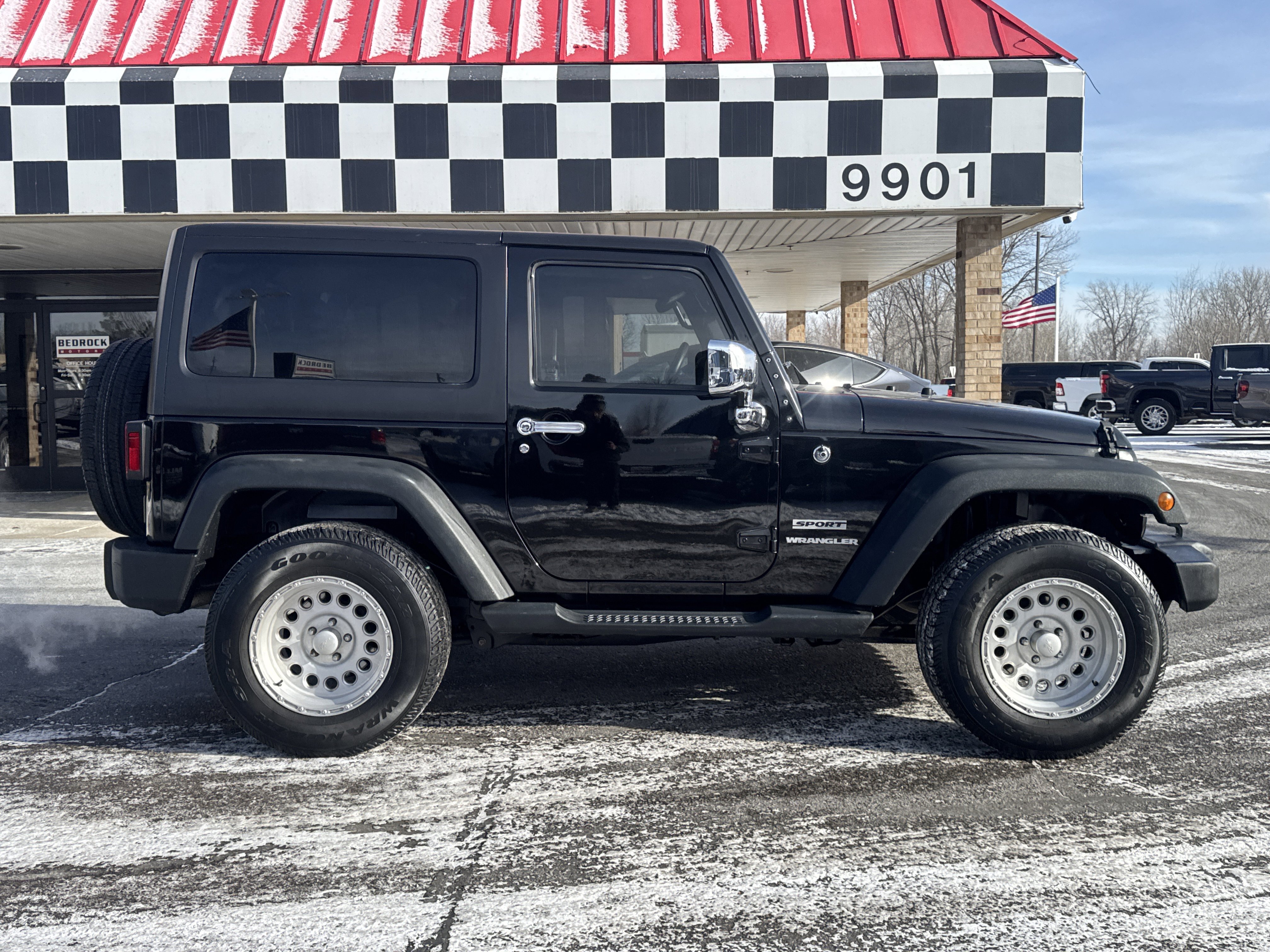 Used 2014 Jeep Wrangler Sport w/ Quick Order Package 24S AWD/4WD image 8