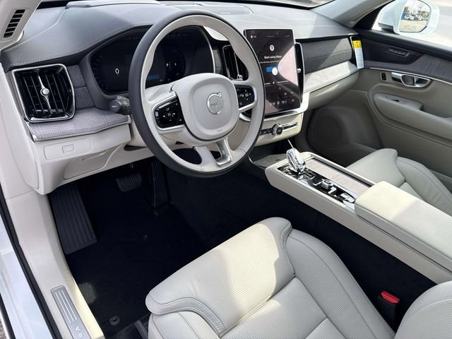 New 2026 Volvo XC90 B6 Ultra w/ Protection Package image 22
