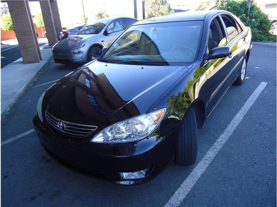Used 2006 Toyota Camry XLE