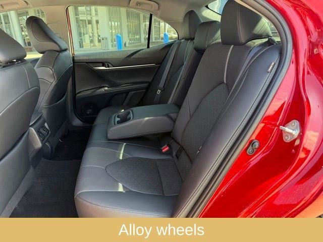 Used 2023 Toyota Camry XSE w/ Navigation Package image 21