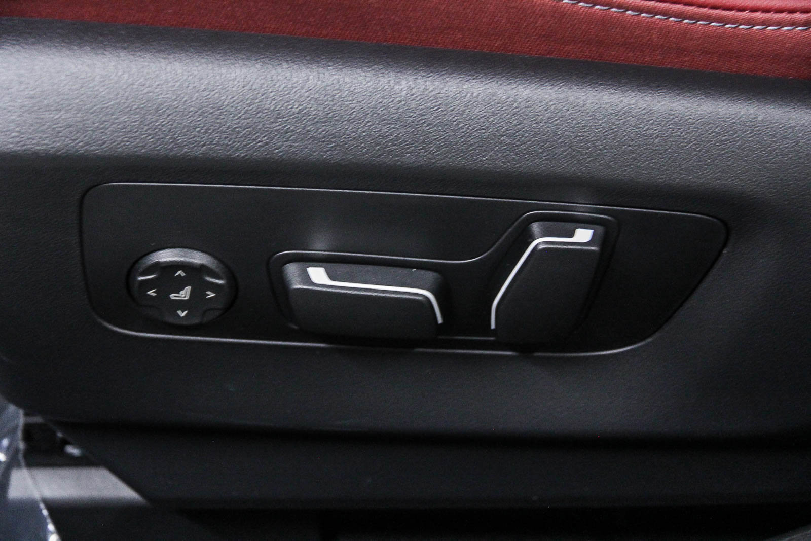 New 2026 BMW i5 eDrive40 w/ M Sport Package image 21