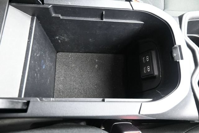 Used 2024 Toyota RAV4 SE AWD/4WD image 34