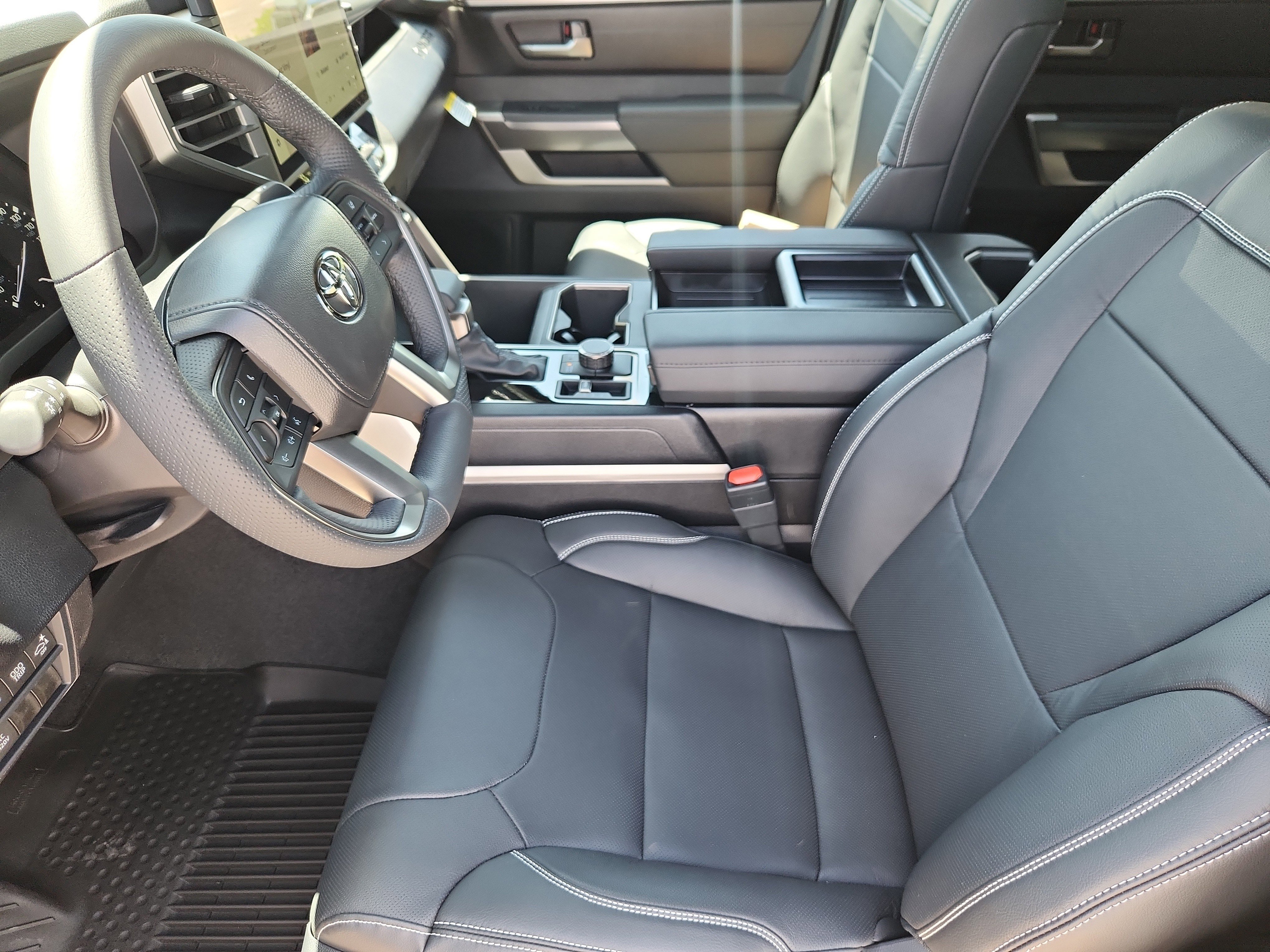 New 2026 Toyota Tundra SR5 w/ SR5 Premium Package AWD/4WD image 9
