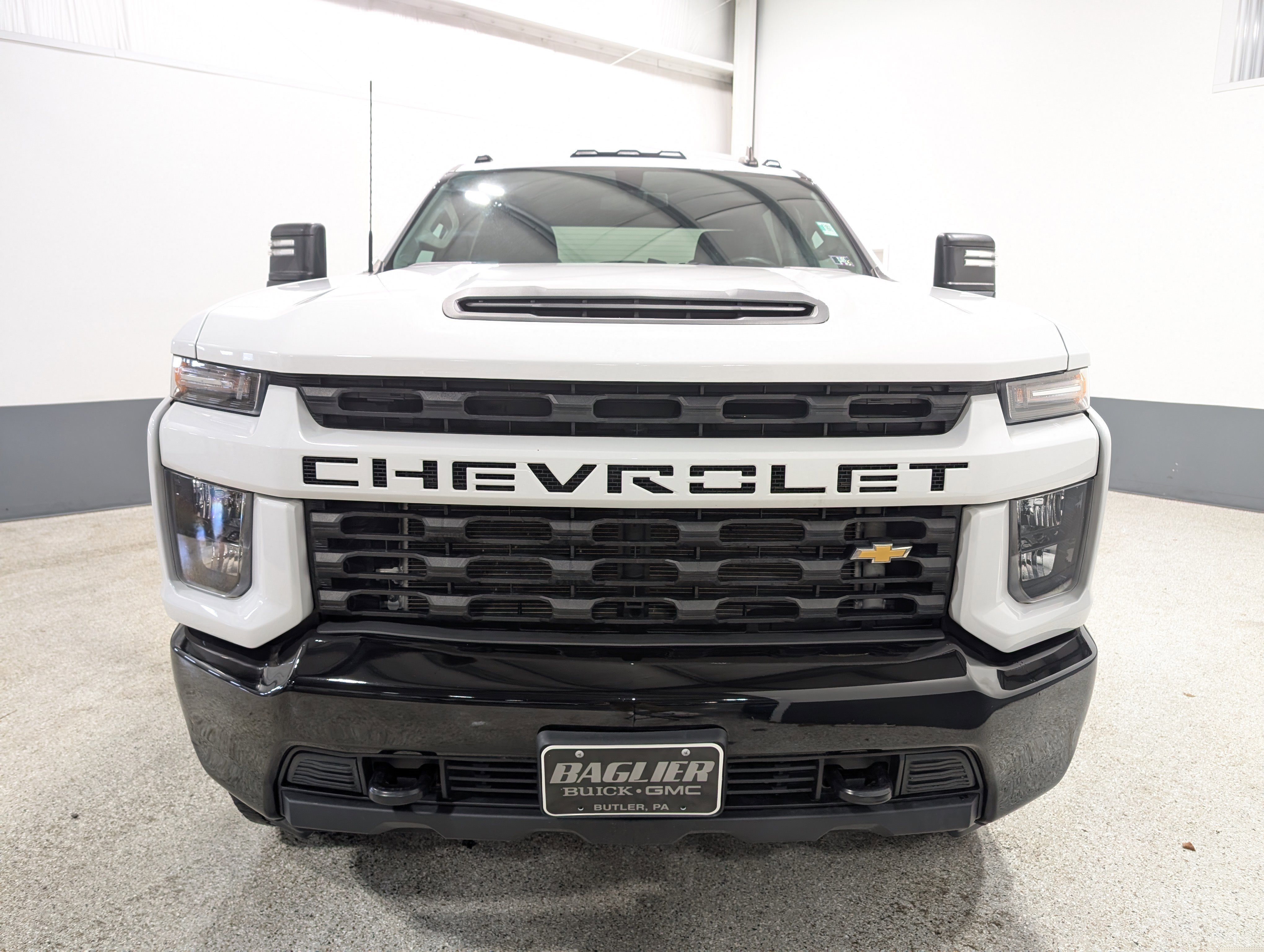 Used 2022 Chevrolet Silverado 2500 Custom image 8