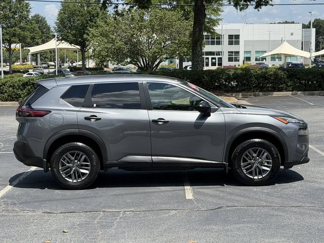 Used 2021 Nissan Rogue S AWD/4WD image 10