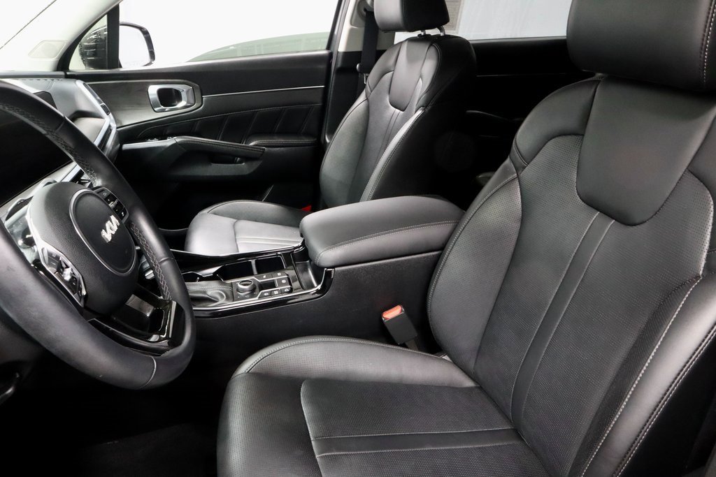 Used 2024 Kia Sorento SX image 27