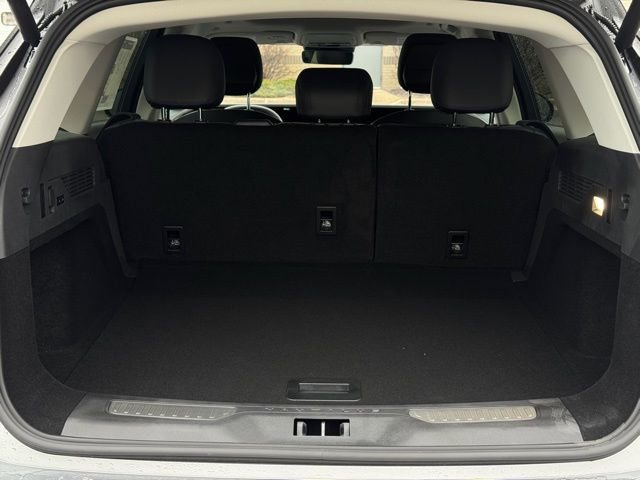 New 2026 Lincoln Nautilus Reserve w/ Jet Appearance Package image 9