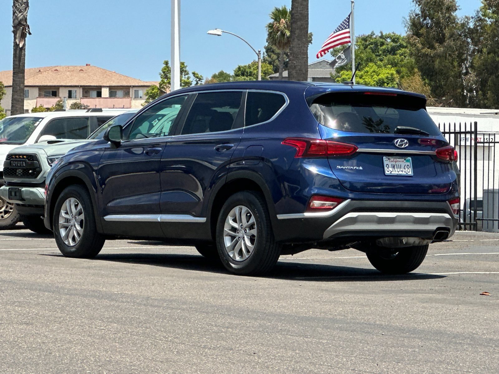 Used 2019 Hyundai Santa Fe SE FWD image 3
