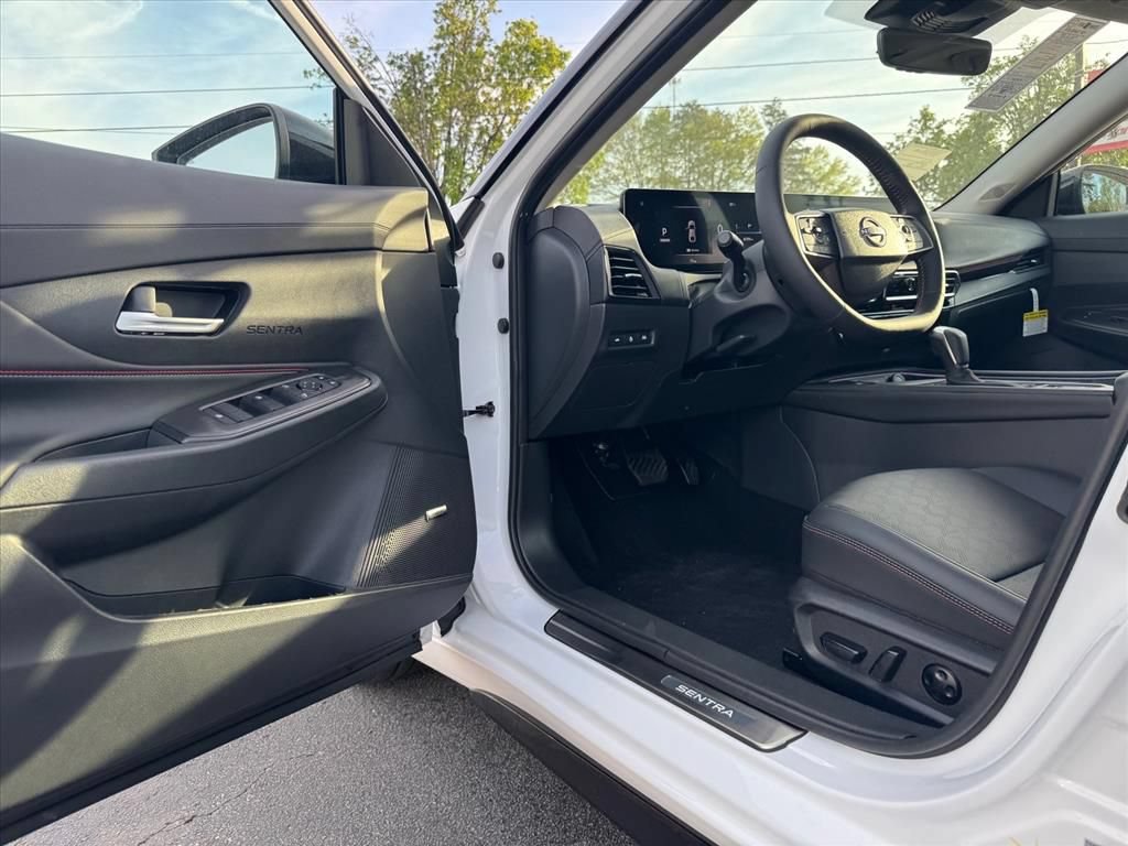 New 2026 Nissan Sentra SR w/ SR Premium Package FWD image 13