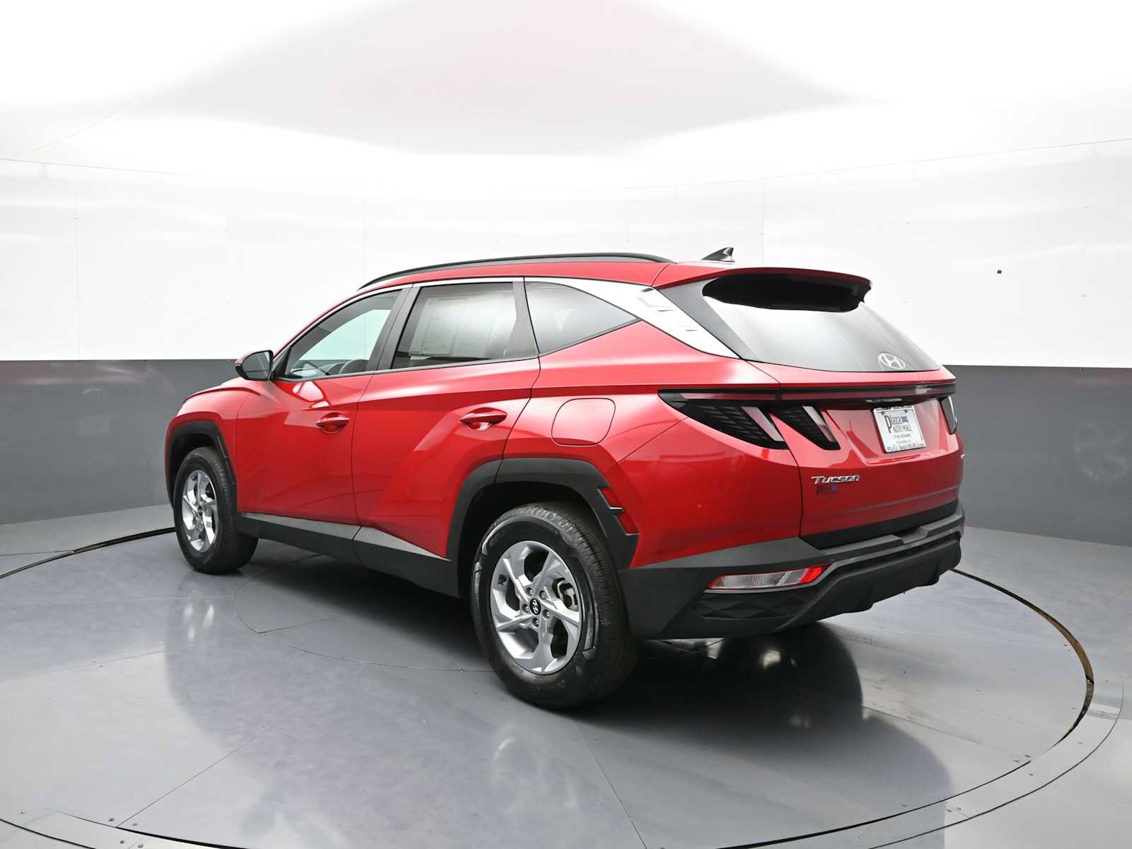 Certified 2023 Hyundai Tucson SEL AWD/4WD image 7