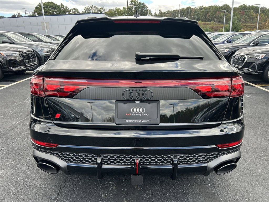 New 2026 Audi RS Q8 performance image 7