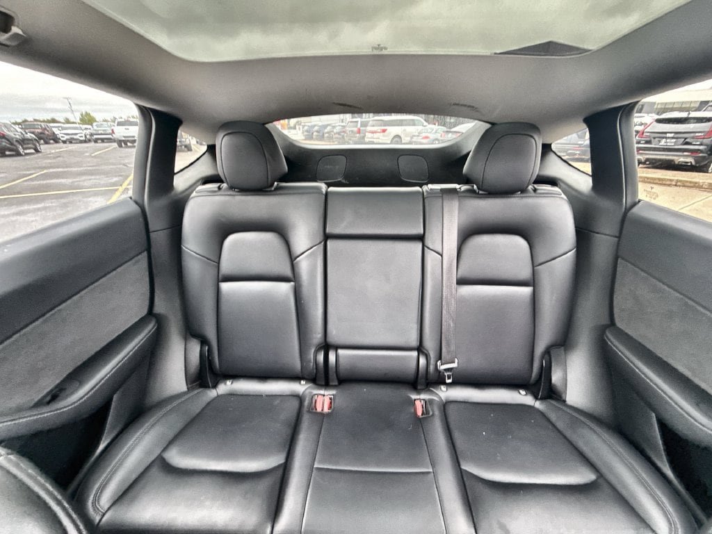 Used 2021 Tesla Model Y Performance AWD/4WD image 26
