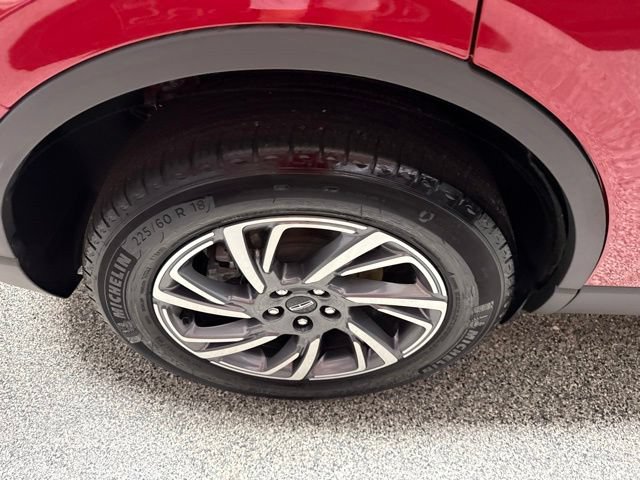 Used 2025 Lincoln Corsair AWD image 20