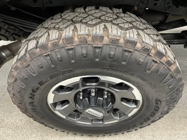 Used 2024 Ford F350 Platinum w/ Tremor Off-Road Package image 16