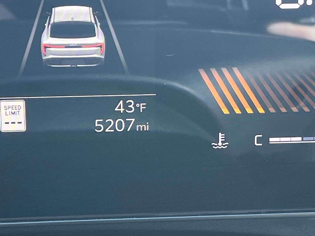 Certified 2025 Kia K4 LXS image 23