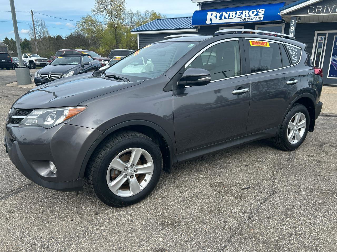 Used 2014 Toyota RAV4 XLE AWD/4WD image 1
