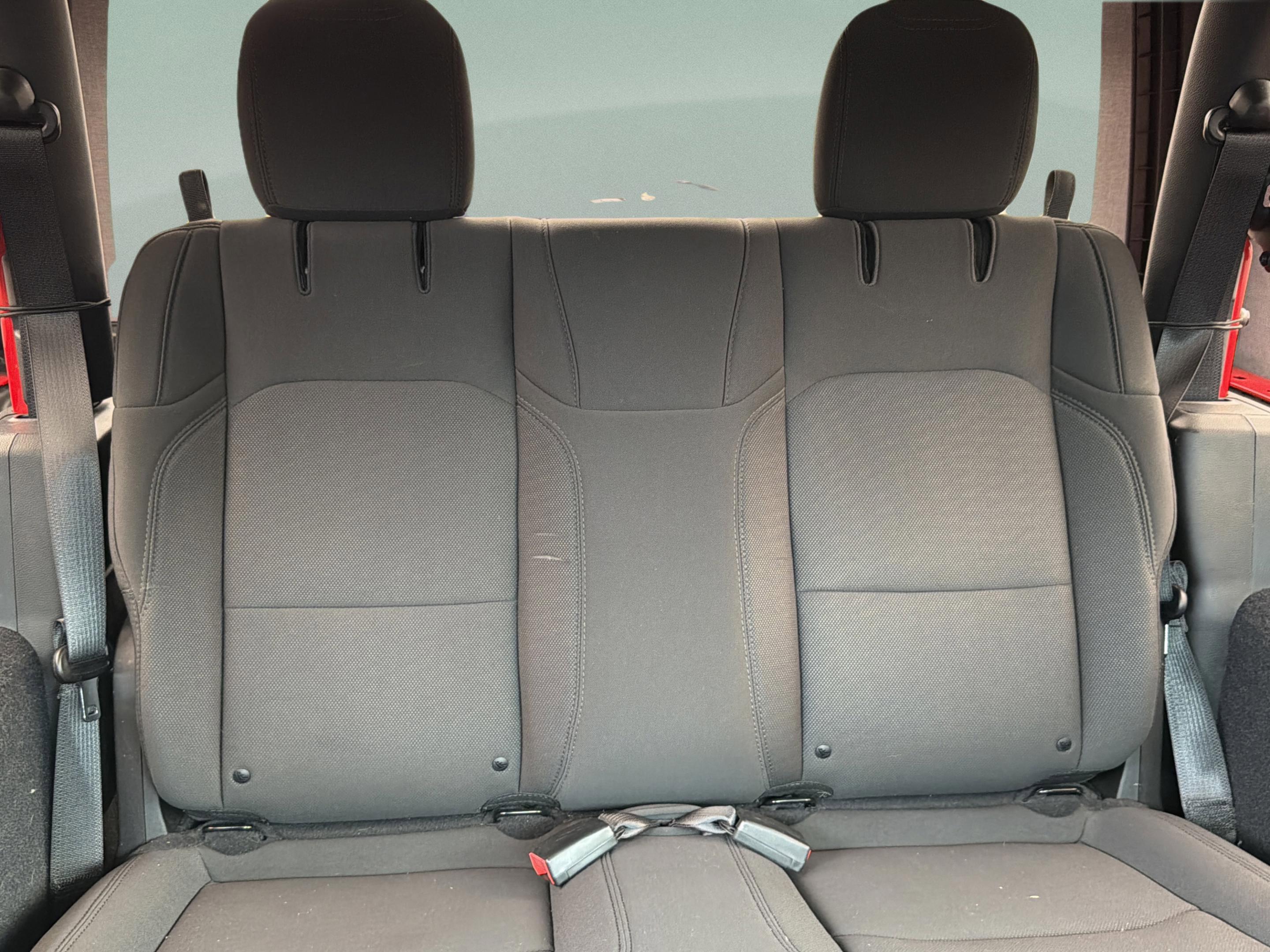 Used 2019 Jeep Wrangler Sport image 29