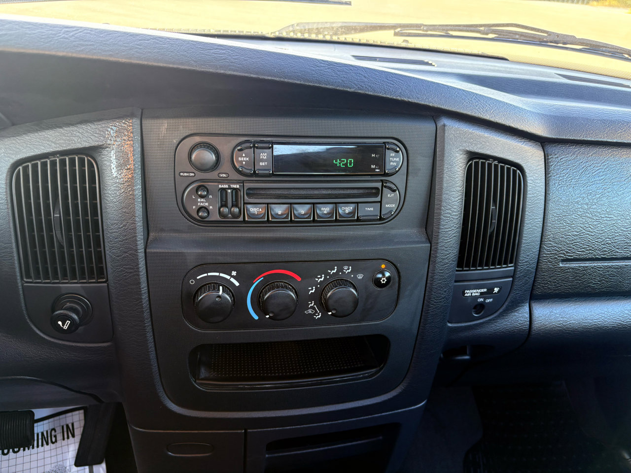 Used 2004 Dodge Ram 1500 Truck ST w/ ST Value Group image 34