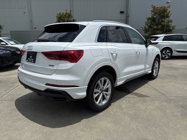 New 2025 Audi Q3 2.0T Premium image 5