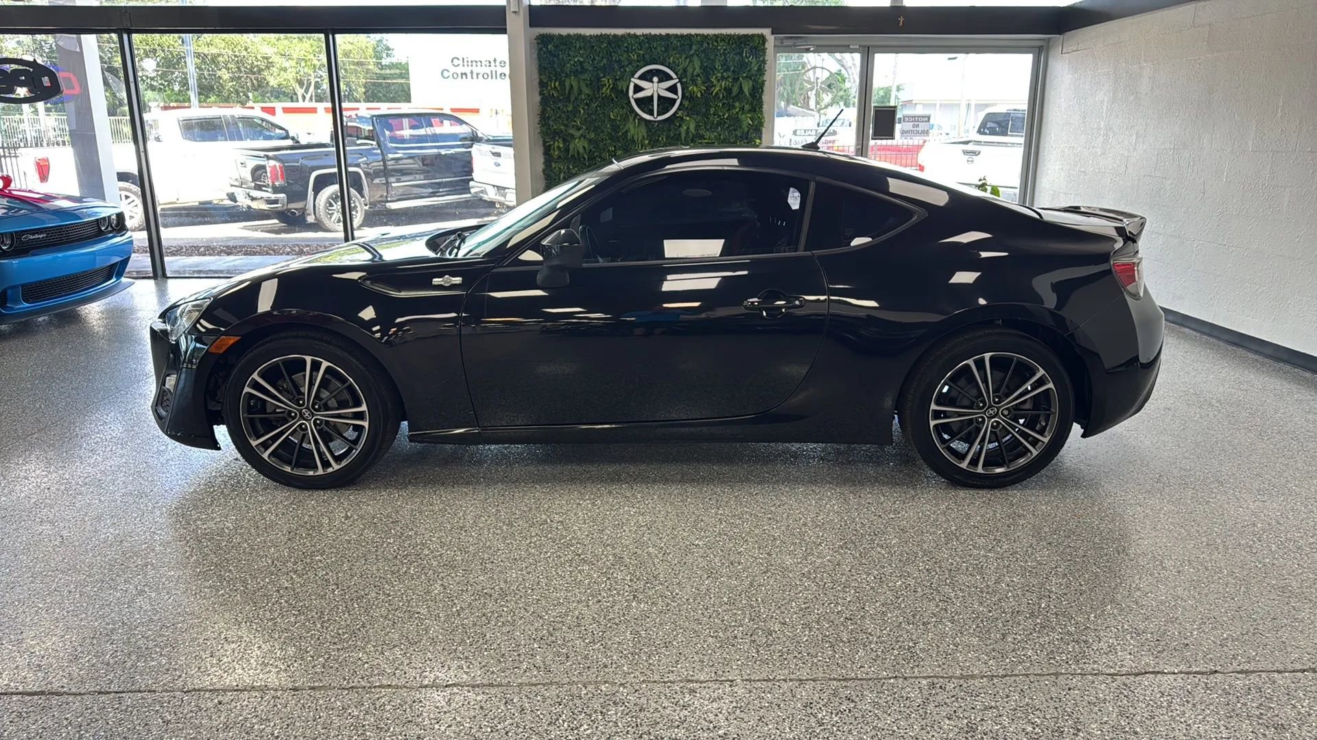 Used 2013 Scion FR-S RWD image 4