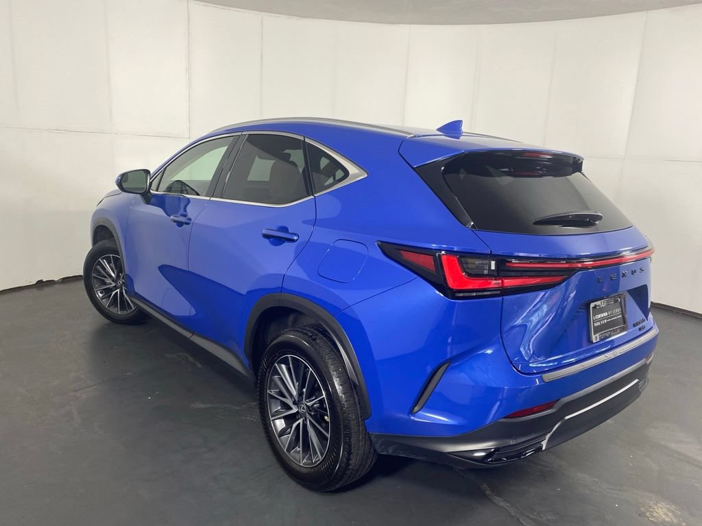 Certified 2025 Lexus NX 350 AWD w/ Accessory Package (2T) image 11