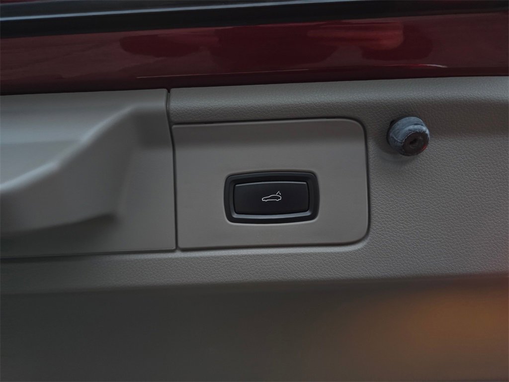 Used 2011 Porsche Panamera 4 image 20