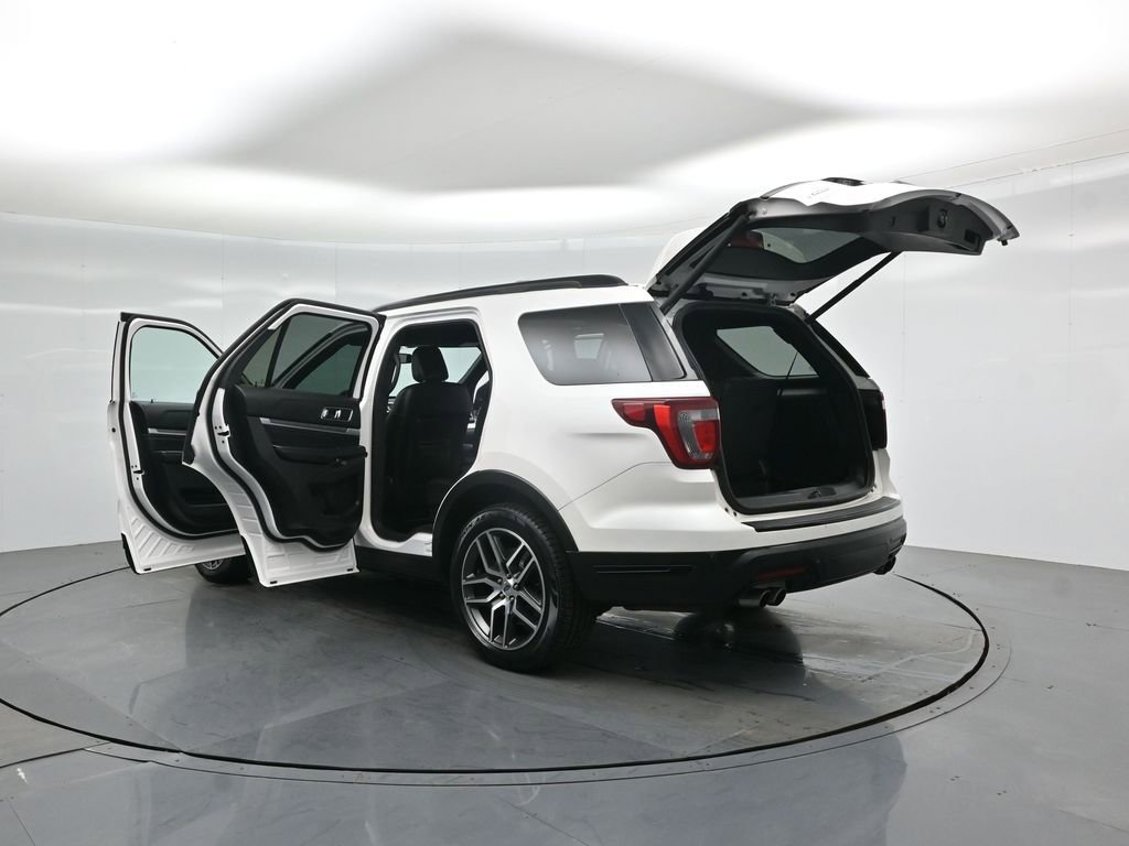 Certified 2018 Ford Explorer Sport image 40