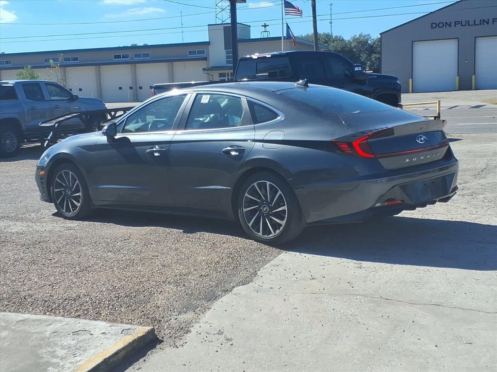 Used 2022 Hyundai Sonata Limited image 3