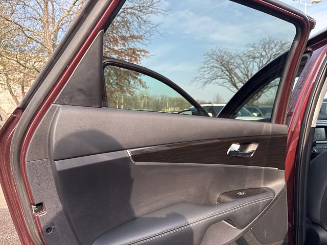 Used 2019 Kia Sorento LX image 33