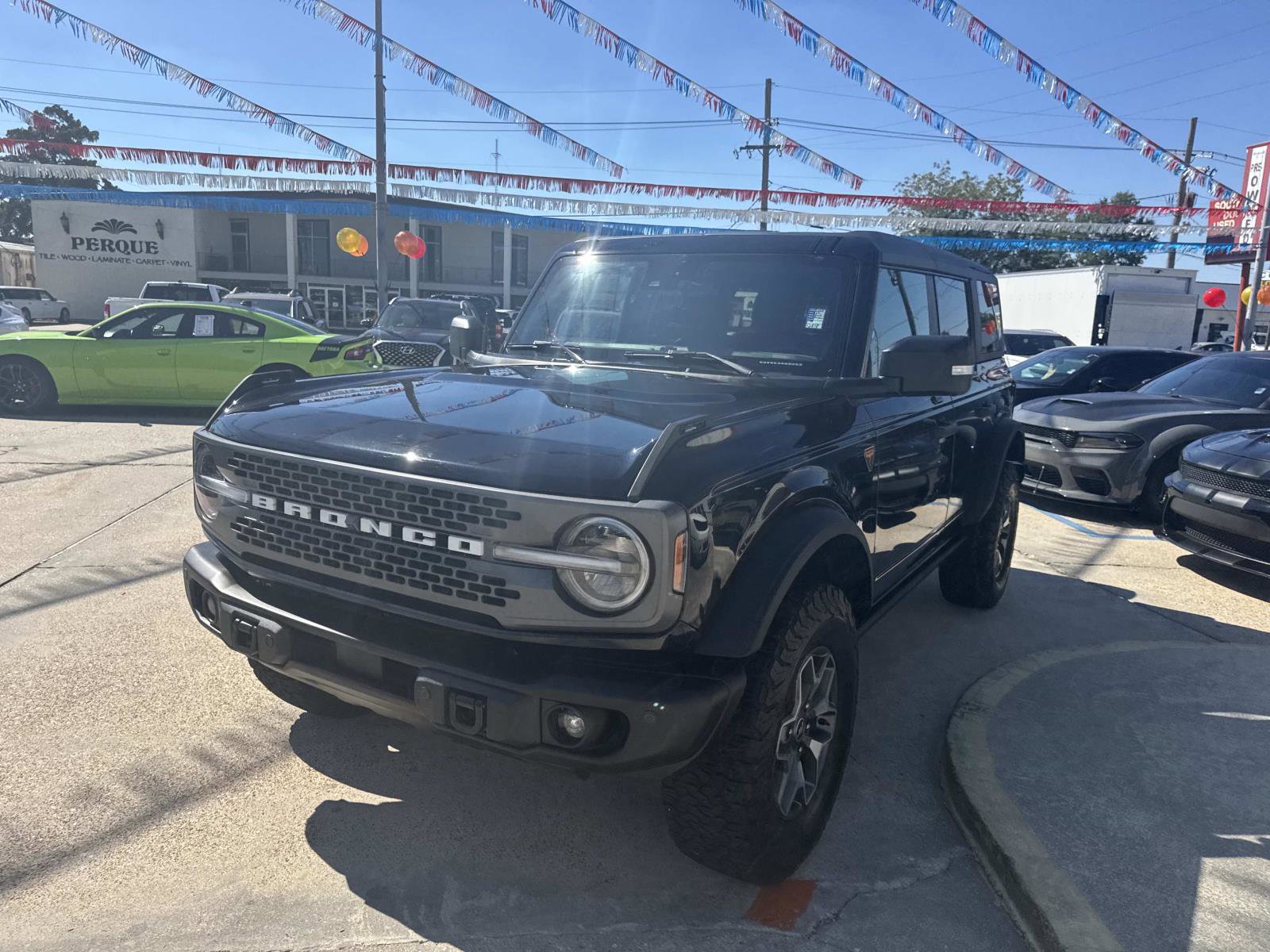 Used 2023 Ford Bronco Badlands image 3