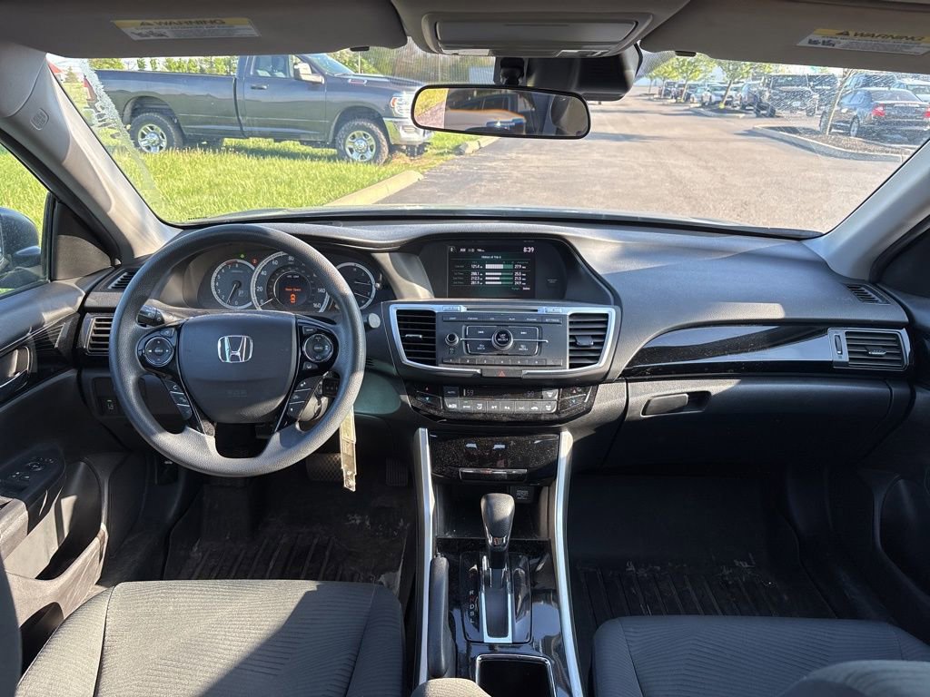 Used 2016 Honda Accord LX image 17