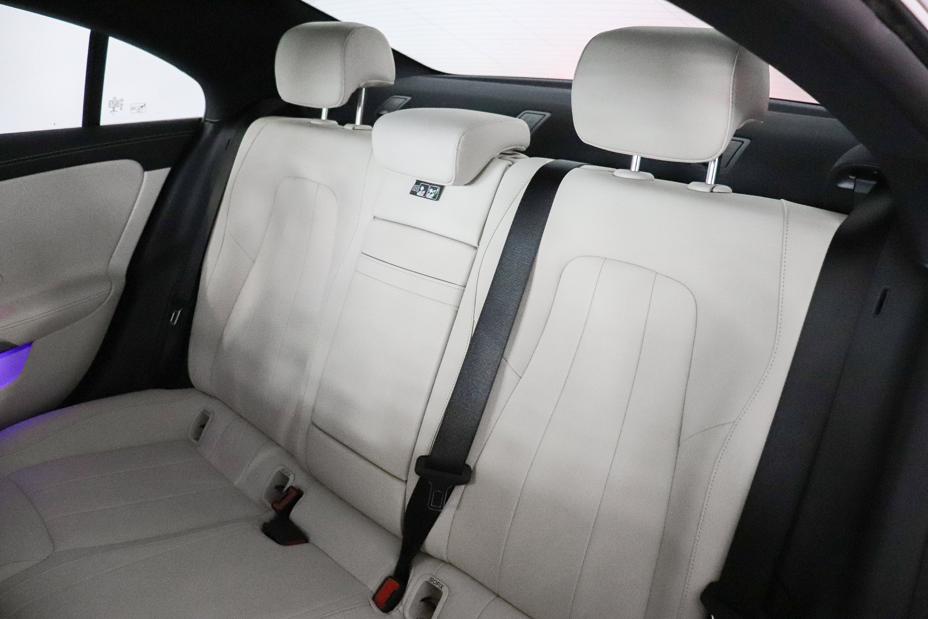 Used 2023 Mercedes-Benz CLA 250 4MATIC image 16