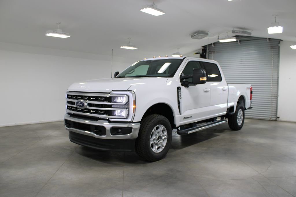 New 2026 Ford F250 XLT image 3