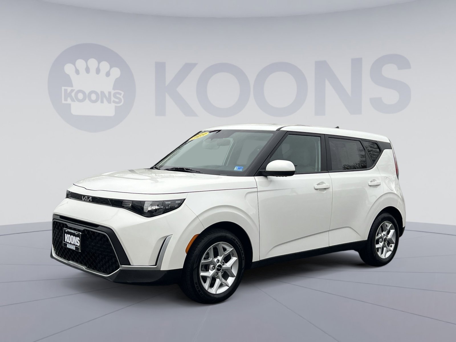 Used 2023 Kia Soul LX w/ Option Group 015 image 1